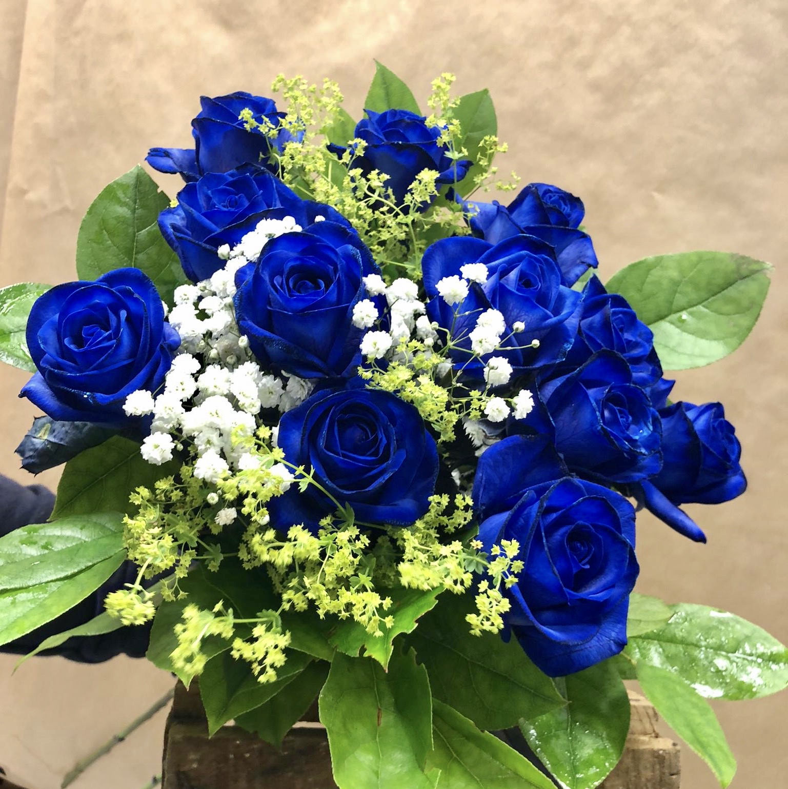 12 Blue Rose Bouquet