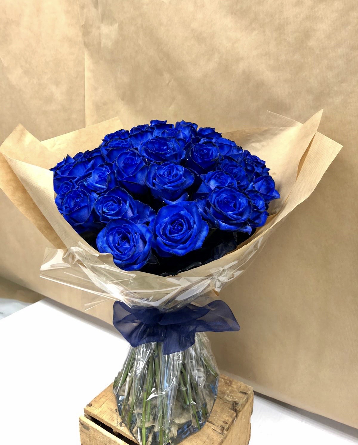 60 Blue Roses