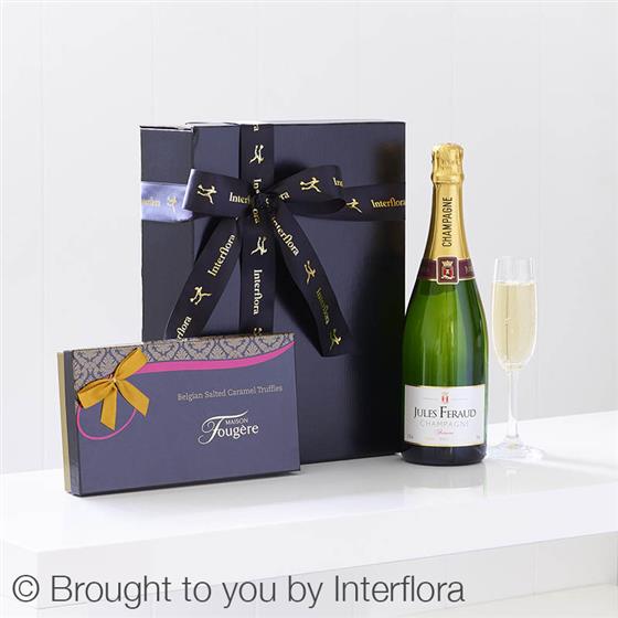 Champagne and Salted Caramel Truffles Gift Set